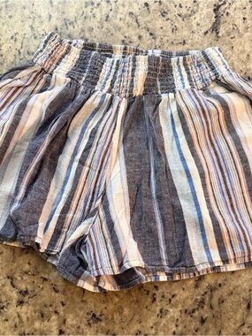 🩷Striped Elastic-Waist Women’s Shorts